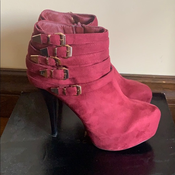 Brand new Maroon Suede Boot Heels, size 8. - Picture 2 of 3